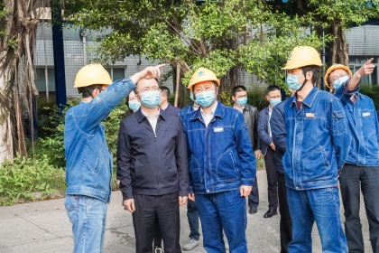 瀘州市委常委、紀(jì)委書記、監(jiān)委主任徐弟波帶隊(duì)來我公司調(diào)研